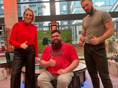 इस दिव्यांग आदमी ने व्हील चेयर पर बैठे-बैठे बना डाला ऐसा रिकॉर्ड, जिसे हर ठीक-ठाक आदमी भी न बना पाए!