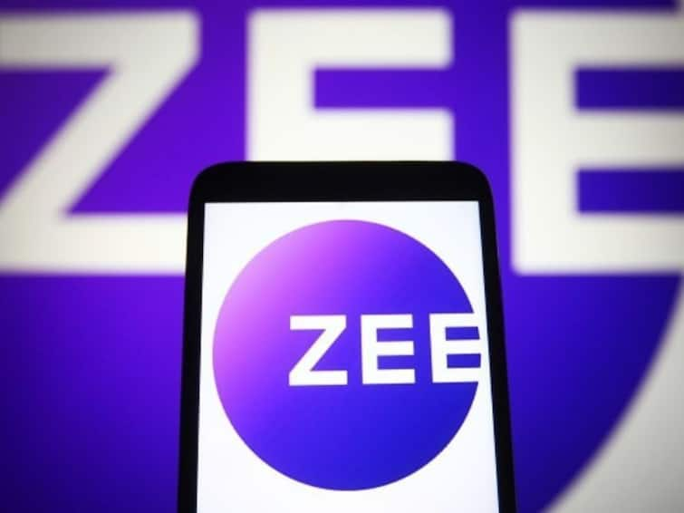 Sebi Bans Subhash Chandra, Punit Goenka From Holding Key Position In ZEE Board, Shares Tumble 7 Per Cent