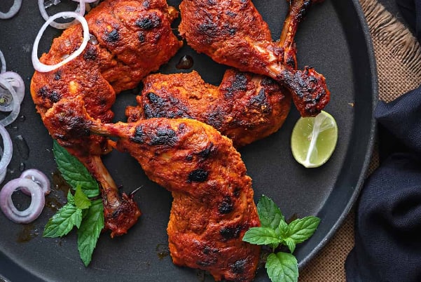 Chicken Fry Recipe: चिकन मसाला फ्राय ही एक अप्रतिम रेसिपी आहे, जी तुम्ही दुपारच्या जेवणावेळी किंवा रात्रीच्या जेवणासाठी सहजपणे बनवू शकता. घरातल्या लहानग्यांपासून मोठ्यांपर्यंत सर्वांना ही डिश आवडेल.