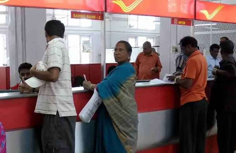 This is how you can deposit money online in post office saving schemes, know the process Post Office Scheme:  પોસ્ટ ઓફિસની સેવિંગ સ્કીમ્સમાં આ રીતે ઓનલાઈન કરી શકો છો પૈસા જમા, જાણો પ્રોસેસ