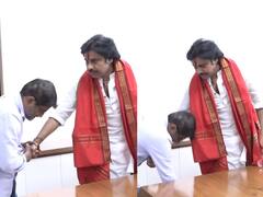 పవన్ కళ్యాణ్ కాళ్ళు మొక్కిన మైత్రి మూవీస్ నిర్మాత రవిశంకర్ - వైరలవుతోన్న వీడియో!