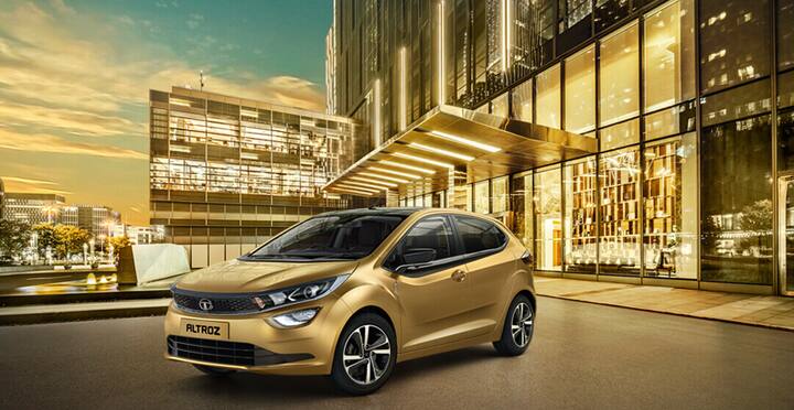 इस लिस्ट में दूसरे नंबर पर 5-स्टार रेटिंग के साथ टाटा अल्ट्राज अकेले खड़ी है. इसे एडल्ट ऑक्युपेंट प्रोटेक्शन सेफ्टी रेटिंग में 5-स्टार तो चाइल्ड ऑक्युपेंट प्रोटेक्शन में 3-स्टार रेटिंग दी गयी है. इसे 6.60 लाख रुपये एक्स-शोरूम की कीमत में खरीदा जा सकता है.