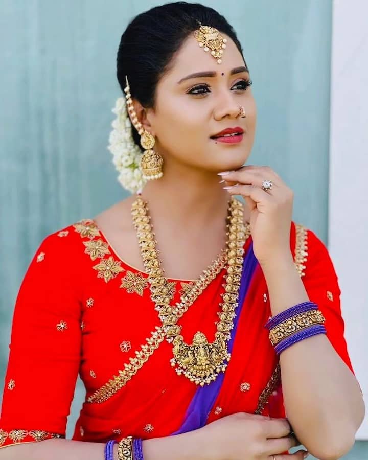 'మధురానగరిలో' రాధ (కీర్తి కేశవ్ భట్) (Image Credit: Keerthi Keshav Bhat / Instagram)