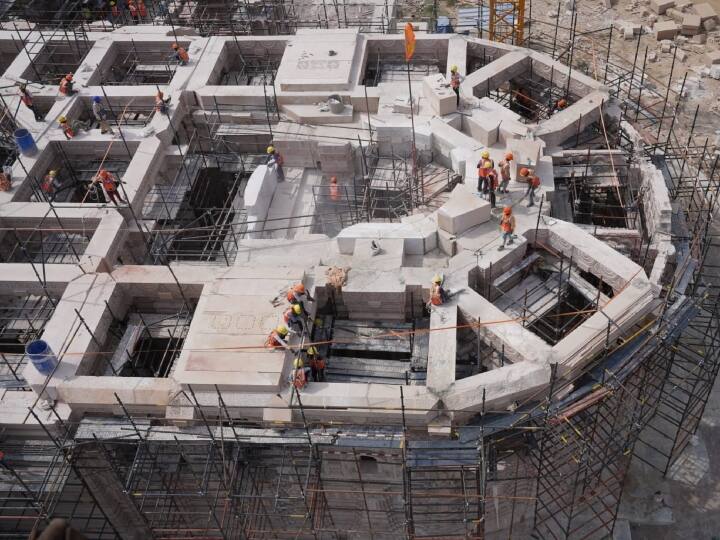 The work of the ground floor of Ayodhya’s Ram temple in the last phase, know how much is the size of the dome of the 5 pavilions?