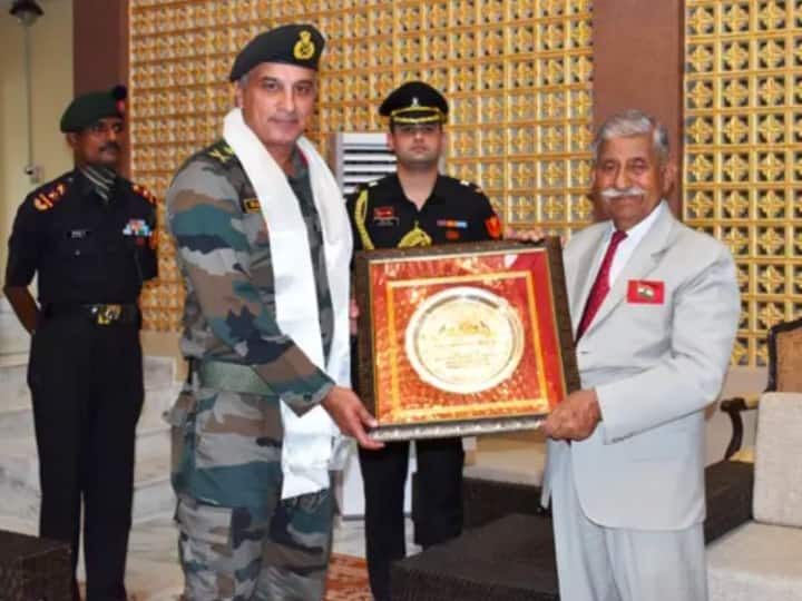 Jammu Kashmir Lt Gen Rajiv Ghai Appointed New GOC Of 15 Corps will take charge from 15th June ann Jammu Kashmir: लेफ्टिनेंट जनरल राजीव घई 15 कोर के नए जीओसी बने, जानें उनके बारे में