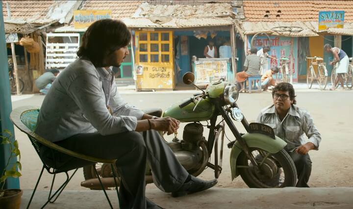 இதே கேமராவை வைத்து ஹீரோ காதலியை எப்படி கரம் பிடிக்கிறார் என்பதே க்ளைமாக்ஸ்.