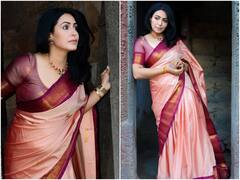 Nandini Rai Photo Gallery : చీర కట్టుకోవడం వెనుక అర్థం చెప్పిన నందినీ రాయ్