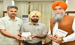 ਸਪੀਕਰ ਕੁਲਤਾਰ ਸਿੰਘ ਸੰਧਵਾਂ ਵੱਲੋਂ ਕਿਤਾਬ 'ਵਾਹ ਜ਼ਿੰਦਗੀ!' ਰਿਲੀਜ਼