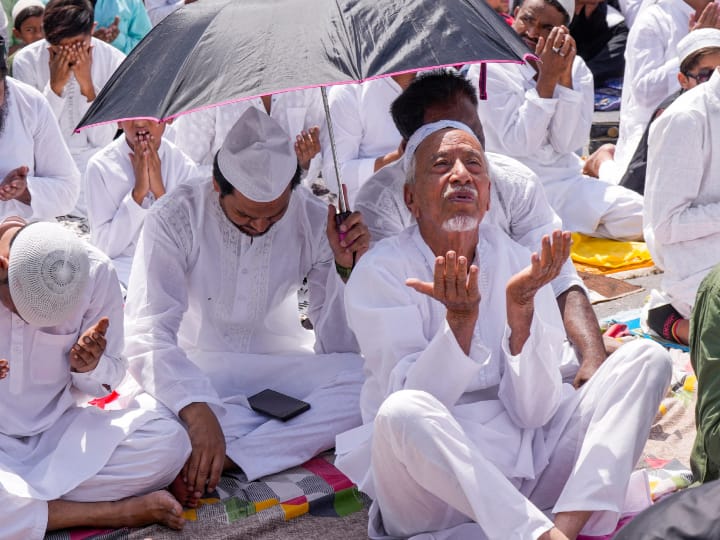 Uttarakhand love jihad Hindu and Muslim organizations announce mahapanchayat ann Uttarakhand News: उत्तराखंड में लव जिहाद पर बढ़ा बवाल, हिन्दू और मुस्लिम संगठनों ने किया महापंचायत का एलान, पुलिस अलर्ट