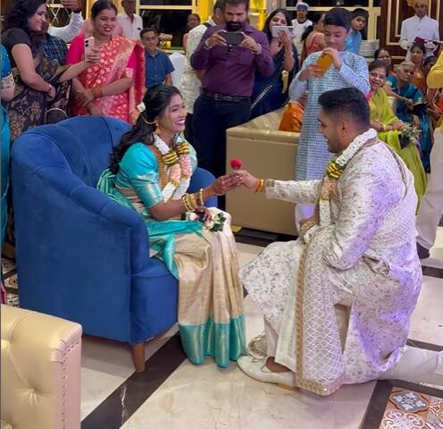 அவரது நிச்சயத்திற்கு சென்னை அணியின் மற்றொரு நட்சத்திர வீரர் ஷிவம் துபே நேரில் சென்று வாழ்த்தியுள்ளார். மணமக்களுடன் எடுத்த புகைப்படத்தை துபே தன்னுடைய இன்ஸ்டாகிராம் பக்கத்தில் பதிவிட்டுள்ளார்.