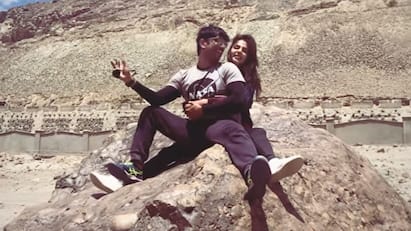 Sushant Singh Rajput Third Death Anniversary: Rhea Chakraborty Shares Unseen Video Sushant Singh Rajput Third Death Anniversary: যদি আমরা এখানে থাকতাম...! সুশান্তের তৃতীয় মৃত্যুবার্ষিকীতে বিশেষ ভিডিও প্রকাশ্য়ে আনলেন রিয়া