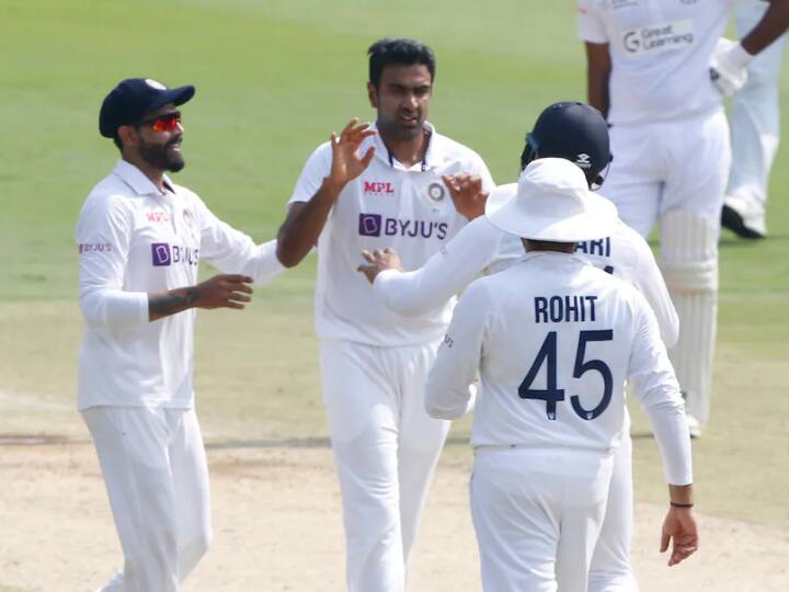 Ravi Ashwin has the Most days as No.1 Test bowler for India in ICC Test rankings in the history Here Know News In Details Ravi Ashwin Stats: अश्विन ने रचा इतिहास, टेस्ट रैंकिंग में यह करिश्मा करने वाले पहले भारतीय गेंदबाज बने