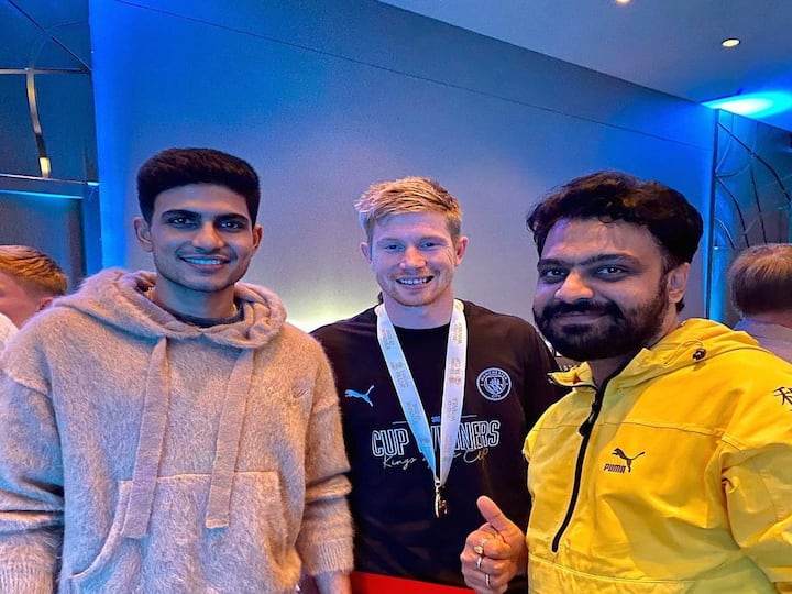 Shubman Gill Gets Clicked With Manchester City Kevin De Bruyne, Erling Haaland; Picture Goes Viral Shubman Gill Gets Clicked With Manchester City’s Kevin De Bruyne, Erling Haaland; Picture Goes Viral