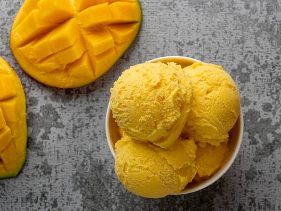 Mango Coconut Ice Cream: गर्मी में आम कि मिठास बना देगा आपका मूड, फटाफट बनाएं मैंगो और नारियल की आइसक्रीम