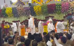 Aashadhi Wari 2023 : अवघा रंग एक झाला... ज्ञानोबा, तुकोबांच्या पालखीचं पुण्यातून प्रस्थान, भक्तीमय वातावरणात पुणेकरांनी दिला निरोप