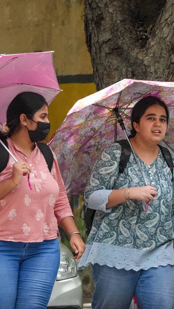 मुंबई में मौसम ने चौंकाया, अलर्ट जारी