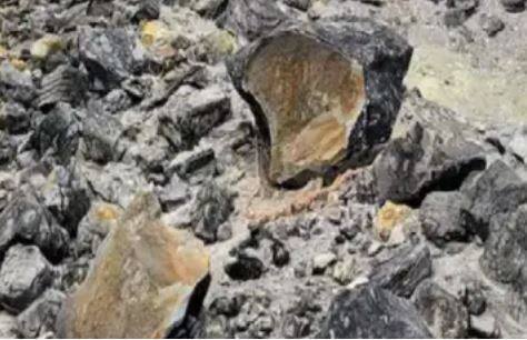 The 'demon': 1000 ਸਾਲਾਂ ਤੋਂ ਚੱਟਾਨ 'ਚ ਕੈਦ ਸੀ 'ਭੂਤ', ਹੁਣ ਆਜ਼ਾਦ ਹੋ ਗਿਆ, ਜਿਸ ਦੇ ਸੰਪਰਕ 'ਚ ਆਇਆ ਉਹ ਮਰ ਗਿਆ, ਲੋਕਾਂ 'ਚ ਡਰ! The 'demon': 1000 ਸਾਲਾਂ ਤੋਂ ਚੱਟਾਨ 'ਚ ਕੈਦ ਸੀ 'ਭੂਤ', ਹੁਣ ਆਜ਼ਾਦ ਹੋ ਗਿਆ, ਜਿਸ ਦੇ ਸੰਪਰਕ 'ਚ ਆਇਆ ਉਹ ਮਰ ਗਿਆ, ਲੋਕਾਂ 'ਚ ਡਰ!