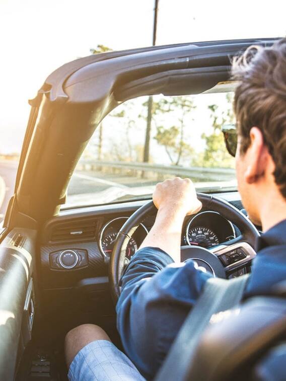 அர்ஜுனரு வில்லு ஹரிச்சந்திரன் சொல்லு..உலகின் மிக வேகமான கார்கள்!