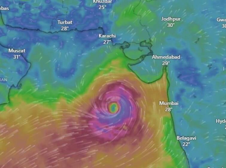 Where Cyclone Biperjoy hits, just KM from Jakhou, 72 villages affected Cyclone Biparjoy: ભીષણ બિપરજોય વાવાઝોડુ ક્યાં પહોંચ્યું, જખૌથી માત્ર આટલા  કિમી દૂર, 72 ગામ પ્રભાવિત