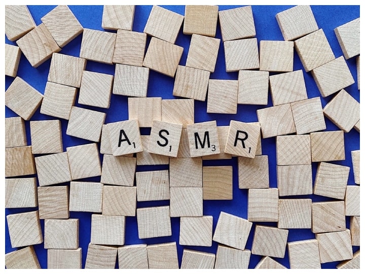 इतनी पसंद क्यों आ रही है लोगों को इंटरनेट पर ये अवाजें, जानिए ASMR से जुड़ी कुछ जरूरी बातें know about the growing popularity of asmr इतनी पसंद क्यों आ रही है लोगों को इंटरनेट पर ये अवाजें, जानिए ASMR से जुड़ी कुछ जरूरी बातें