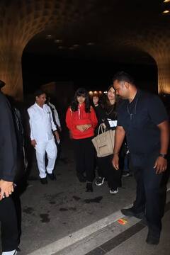 Aishwarya-Aaradhya Photo : सोबत आराध्या आणि ऐश्वर्याची हटके हेअर स्टाईल... एअरपोर्टवरील ऐश्वर्याचे फोटो