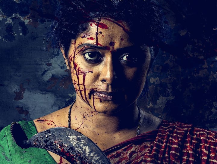 'సైతాన్'లో సావిత్రి పాత్రలో మలయాళ నటి షెల్లీ నబు కుమార్ నటించారు.