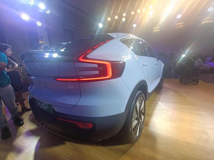 The C40 Recharge is an SUV coupe based on the XC40 Recharge, which is already on sale here. The electric SUV coupe has a 78kWh battery pack while getting a dual motor layout which develops 408 bhp and 660Nm. (Image Source: Somnath Chatterjee)
