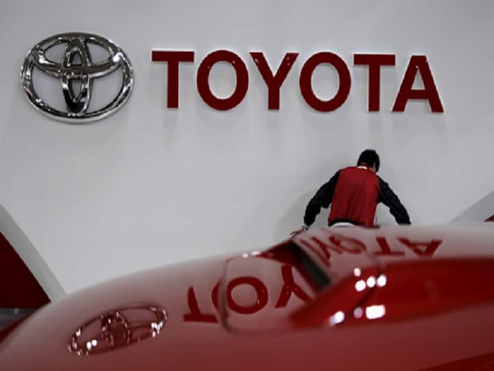 गजब की चार्जिंग टेक्नोलॉजी, Toyota बना रही 10 मिनट में फुल चार्ज होने वाली ईवी, 1200Km कर सकेंगे सफर