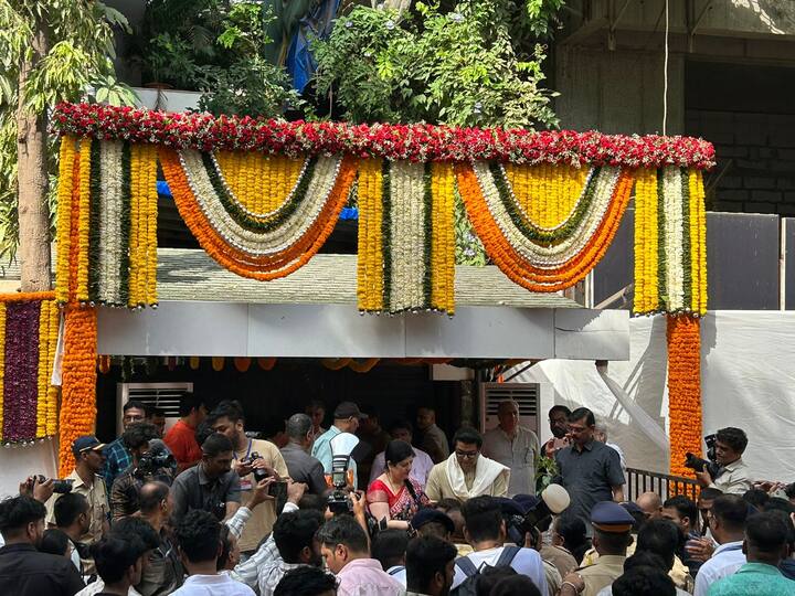 मनसे अध्यक्ष राज ठाकरे यांचा आज वाढदिवस आहे.