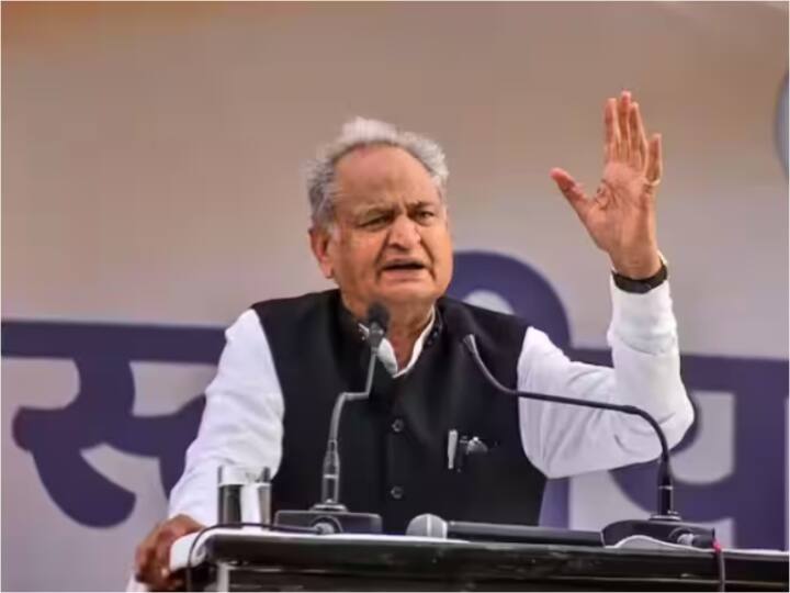 Rajasthan CM Ashok Gehlot targeted Narendra Modi Led central government in Bharatpur ann Rajasthan: CM गहलोत का BJP पर निशाना- 'कर्नाटक की जनता ने सबक सिखा दिया है, राजस्थान में...'