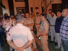 नीमच में बदमाशों ने पुलिसकर्मियों पर की ताबड़तोड़ फायरिंग, साथियों को पुलिस कस्टडी से छुड़ाकर फरार