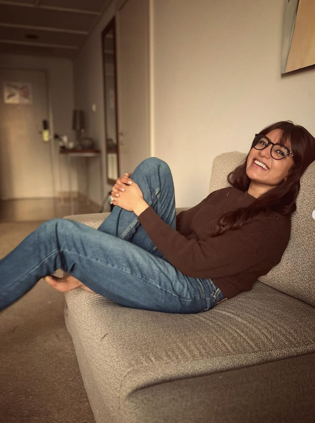 விண்ணை தாண்டி வருவாயா  படத்தின் தெலுங்கு வெர்ஷனில்   கௌதம் வாசுதேவ் மேனன் சமந்தாவை கதாநாயகியாக அறிமுகப்படுத்தினார்.