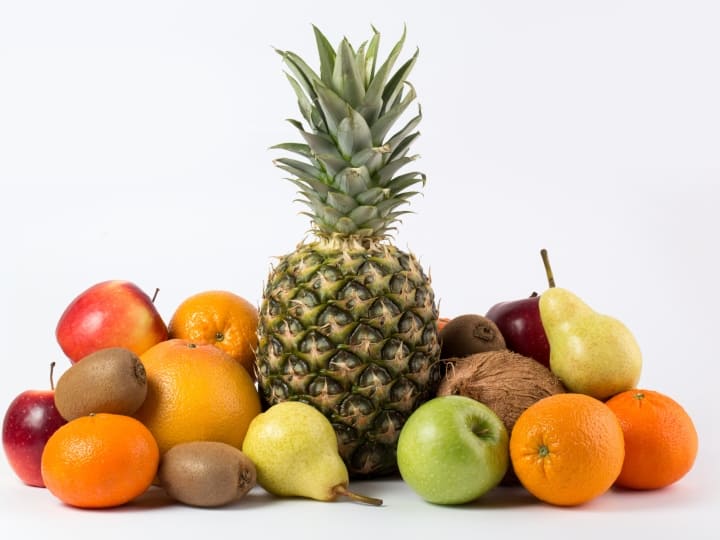 Natural sugar alcohol in 4 fruits apple pineapple maize carrot Alcohol in Fruits: ये फल खाने से नशा होता है! जानिए कौन-कौन से फलों में होता है अल्कोहल?