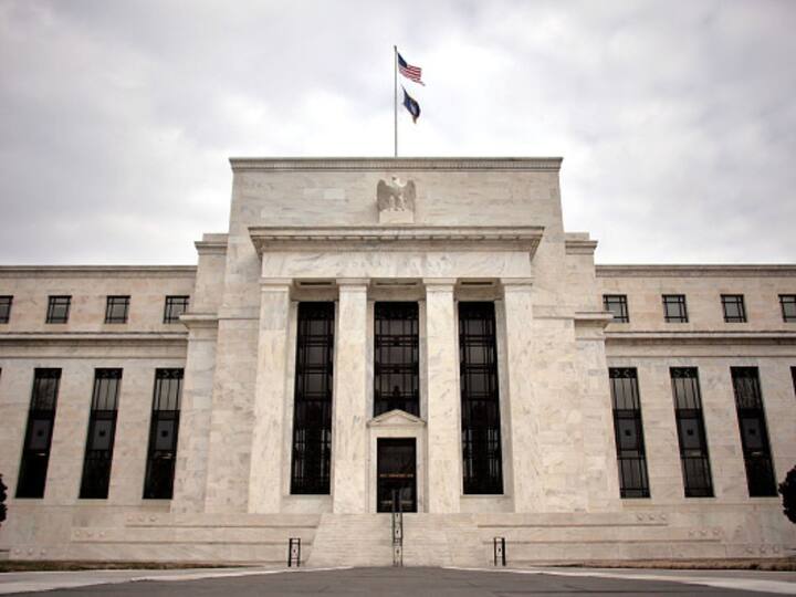 US Federal Reserve Holds Rates steady, Sees Two Small Hikes By End Of Year US Federal Reserve Holds Rates Steady, Sees Two Small Hikes By End Of Year