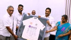 KS Bharat Met CM Jagan : సీఎం జగన్ ను కలిసిన టీమిండియా క్రికెటర్ కేఎస్ భరత్ | ABP Desam