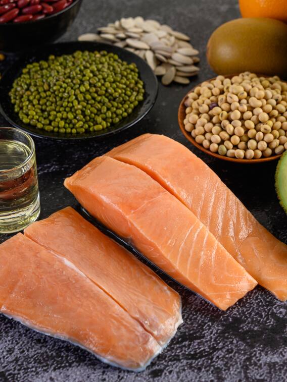 शरीर में विटामिन बी- 12 की कमी के ये हैं 8 लक्षण