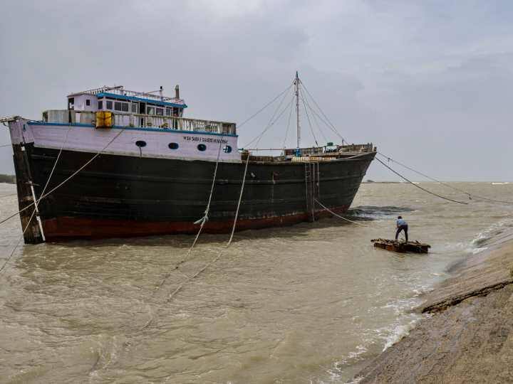 Cyclone Biparjoy Update NDRF 18 Team Deployed DG Atul Karwal Gujarat Landfall Cyclone Biparjoy Update: 'समंदर में भेजे गए बड़े जहाज, आ सकता है 3-6 मीटर का सैलाब', बोले NDRF के डीजी