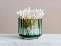 కాటన్ బడ్స్‌తో చెవులు శుభ్రం చేసుకుంటే అలా జరుగుతుందా?