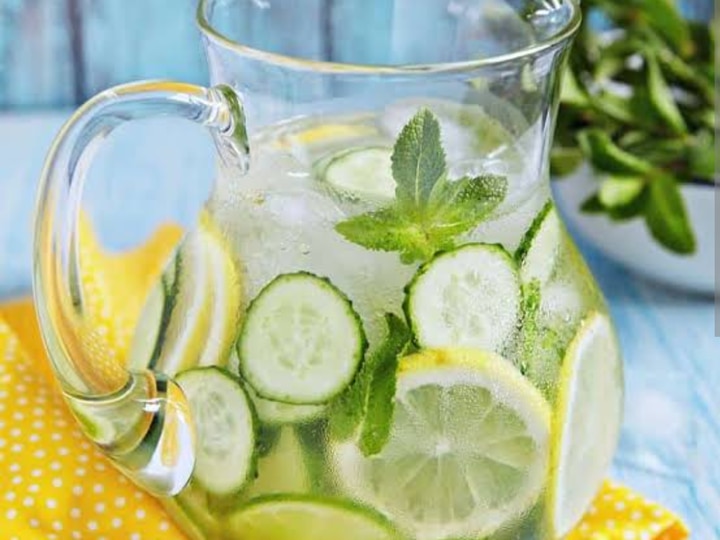 Detox Water : டிடாக்ஸ் தண்ணீர் கேள்விப்பட்டிருக்கீங்களா? இதைக் கொஞ்சம் படிங்க பாஸ்..