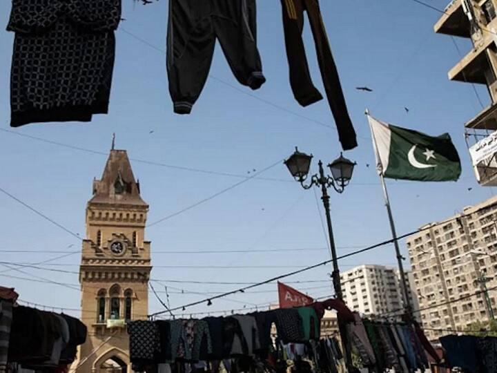 Pakistan Crisis: पाकिस्तान की अर्थव्यवस्था तबाह हो चुकी है और आम लोगों की हालत कमरतोड़ महंगाई से खराब है. ऐसे में अब यह एक नया संकट सामने आ सकता है, जिससे लोग घबरा रहे हैं...