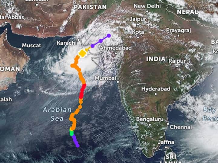 Cyclone Biparjoy: बिपरजॉय भारत के काफी करीब पहुंचा, आप भी ऐसे पता करें तूफान की लाइव लोकेशन Cyclone Biparjoy Live Location Tracker Know when will it hit india Cyclone Biparjoy: बिपरजॉय भारत के काफी करीब पहुंचा, आप भी ऐसे पता करें तूफान की लाइव लोकेशन