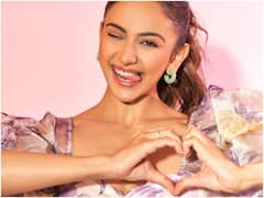 Rakul Preet Singh Photos : 'ఐ లవ్ యు' కోసం రకుల్ లవ్లీ ఫోజులు 