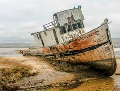 ग्रीसच्या समुद्रात प्रवासी जहाज बुडाले, 79 लोकांचा मृत्यू तर काही जण अजूनही बेपत्ता