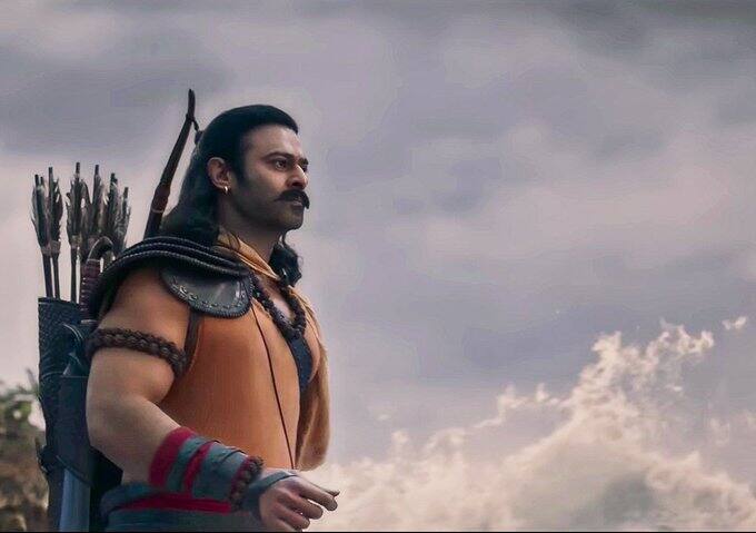 இந்த படத்தில் ராமராக பிரபாஸ், சீதையாக க்ரித்தி சனோன், ராவணனாக சயீப் அலி கான் நடித்துள்ளனர்.