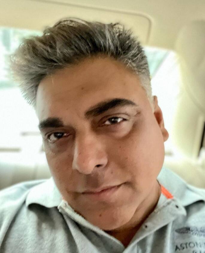 राम कपूर ने टीवी और फिल्म इंडस्ट्री में अपनी दमदार एक्टिंग से खूब शोहरत हासिल की है. राम कपूर भी काफी पढ़े लिखे एक्टर हैं. उन्होंने लॉस एंजिल्स से एक्टिंग में मास्टर डिग्री ली है.