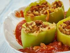 भरवां करेला से हो गए हैं बोर तो अब बनाइए भरवां लौकी...नोट करें रेसिपी