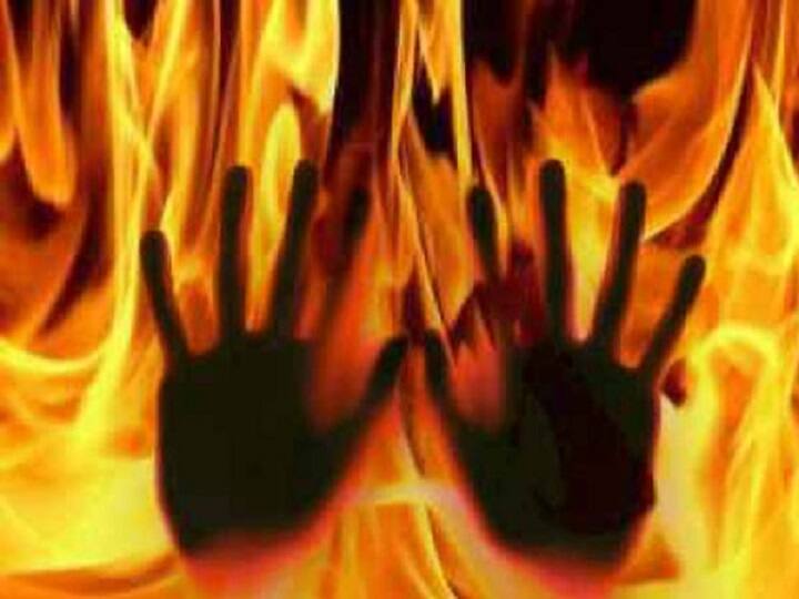 Petrol Poured On Class 10 Student Burnt Alive In Andhra Pradesh know more details here பத்தாம் வகுப்பு மாணவனின் மீது பெட்ரோல் ஊற்றி எரித்த கொடூரம்...ஆந்திராவில் அதிர்ச்சி..!
