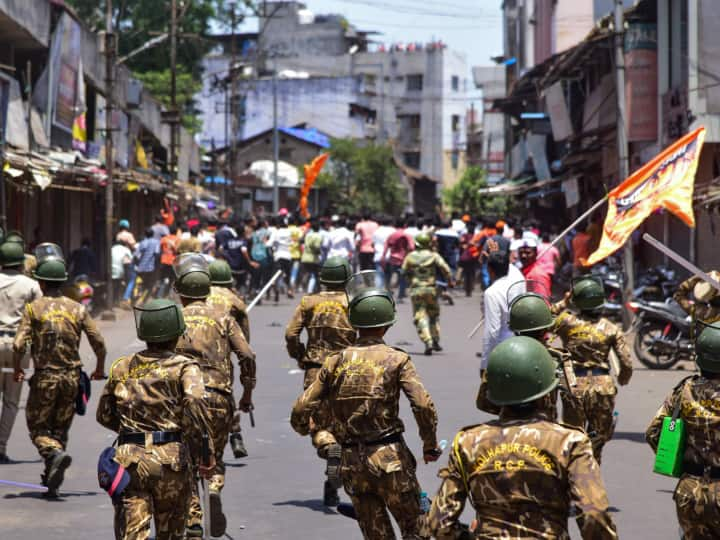 Man Shares Aurangzeb Image on Social Media Arrested in Latur Maharashtra Police Aurangzeb Image Issue: महाराष्ट्र में फिर जागा औरंगजेब का 'जिन्न'! कोल्हापुर के बाद अब लातूर में बवाल, एक आरोपी गिरफ्तार