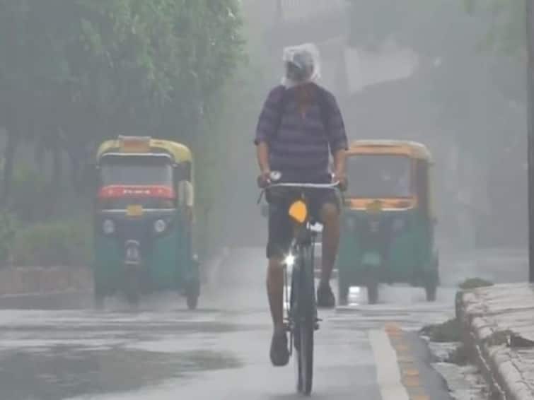 Delhi Weather Update: Cloudy Skies, Light Rain To Bring Relief For Delhiites Today Amid Scorching Heat Light Rain Likely To Break Delhi's Dry Spell Today, Bring Relief From Searing Heat