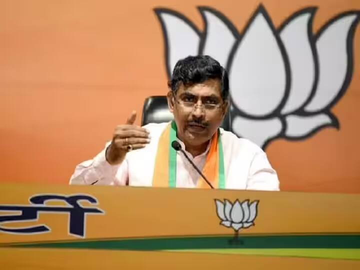 MP Elections 2023 BJP Muralidhar Rao Targets Congress with Telugu Proverb also Attacks Digvijaya Singh MP Elections 2023: मुरलीधर राव का कांग्रेस पर बड़ा हमला, बोले- 'कांग्रेसियों की हालत ऐसी मानो शवयात्रा...'
